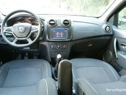 Czarny Używany 2016 Dacia Sandero Hatchback | 22 950 zł (Uczciwa cena)