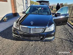 Używany 2013 Mercedes C200 | 43 000 zł (Uczciwa cena)