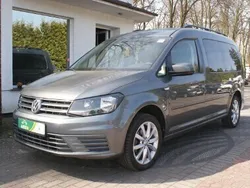 Szary Używany 2017 VW Caddy Maxi Minivan | 47 970 zł (Uczciwa cena)