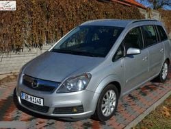 Srebrny (metalik) Używany 2005 Opel Zafira Minivan | 17 900 zł (Drogi)