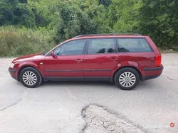 Czerwony Używany 2000 VW Passat Kombi | 5800 zł