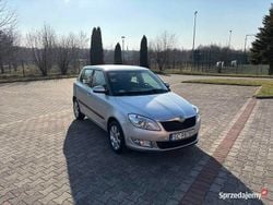 Srebrny Używany 2011 Skoda Fabia | 14 400 zł (Uczciwa cena)