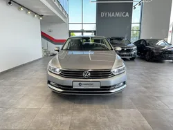 Srebrny Używany 2018 VW Passat Comfortline Sedan/Limuzyna | 72 900 zł (Uczciwa cena)
