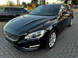 Czarny Używany 2016 Volvo V60 Kombi | 49 900 zł (Uczciwa cena)