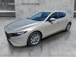 Platinum quartz Używany 2024 Mazda 3 Hatchback | 104 900 zł (Uczciwa cena)