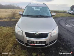 Używany 2009 Skoda Roomster Kombi | 15 600 zł