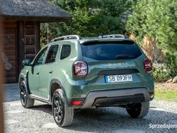 Zielony ciemny (metalik) Używany 2023 Dacia Duster Prestige SUV | 79 999 zł (Uczciwa cena)