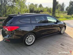 Czarny Używany 2021 Ford Focus Kombi | 39 500 zł (Uczciwa cena)
