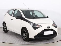 Biały Używany 2018 Toyota Aygo Hatchback | 34 999 zł (Uczciwa cena)