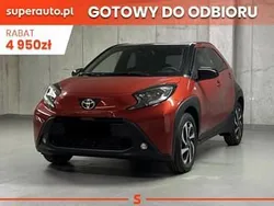 Czerwony Nowe 2025 Toyota Aygo x-style Hatchback | 75 950 zł