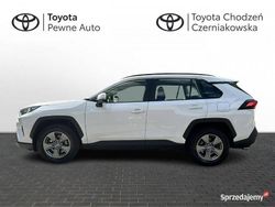 Biały Używany 2022 Toyota RAV4 Hybrid Comfort SUV | 139 900 zł (Uczciwa cena)