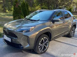 Brązowy Używany 2022 Toyota Yaris Cross Executive SUV | 106 000 zł