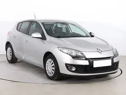 Srebrny Używany 2012 Renault Mégane III Hatchback | 22 999 zł (Uczciwa cena)