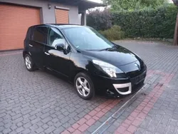 Czarny Używany 2011 Renault Scénic III Minivan | 10 900 zł (Super Cena)