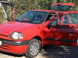 Używany 1998 Renault Clio II Hatchback | 2790 zł (Dość drogi)