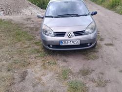 Srebrny Używany 2004 Renault Mégane II Sedan/Limuzyna | 4400 zł (Uczciwa cena)