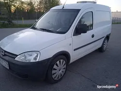 Biały Używany 2008 Opel Combo Minivan | 7900 zł (Uczciwa cena)