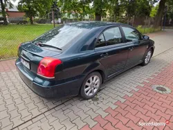 Zielony Używany 2003 Toyota Avensis Sol Hatchback | 7999 zł (Uczciwa cena)