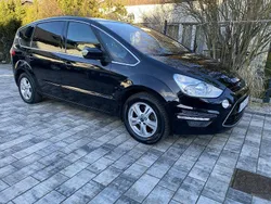 Czarny Używany 2013 Ford S-MAX S Minivan | 29 990 zł (Super Cena)