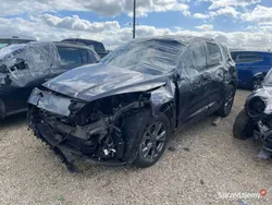 Szary Używany 2022 Ford Kuga SUV | 20 000 zł