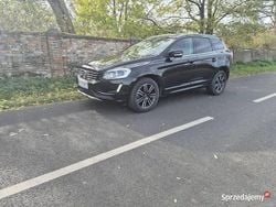 Czarny Używany 2017 Volvo XC60 SUV | 72 800 zł