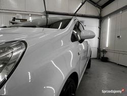 Biały Używany 2011 Opel Corsa Edition Hatchback | 15 500 zł (Uczciwa cena)