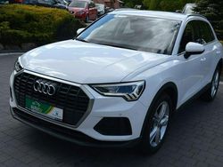 Biały Używany 2020 Audi Q3 SUV | 102 800 zł (Dość drogi)