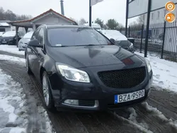 Czarny Używany 2011 Opel Insignia Kombi | 17 000 zł (Dobra cena)