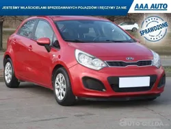 Czerwony Używany 2014 Kia Rio | 24 499 zł (Dobra cena)