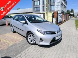 Srebrny (metalik, perła) Używany 2013 Toyota Auris Hatchback | 41 700 zł (Uczciwa cena)