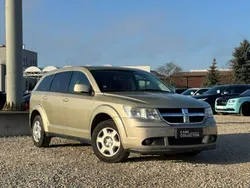 Złoty (metalik) Używany 2010 Dodge Journey SUV | 22 300 zł (Super Cena)