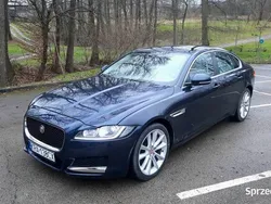 Niebieski Używany 2016 Jaguar XF Portfolio Sedan/Limuzyna | 86 900 zł