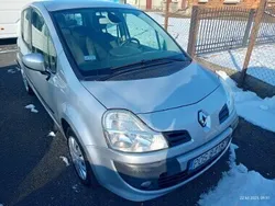 Srebrny Używany 2010 Renault Modus Minivan | 9900 zł
