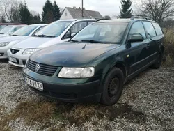 Zielony Używany 2000 VW Passat Kombi | 2999 zł