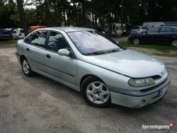 Srebrny Używany 1999 Renault Laguna Hatchback | 3500 zł