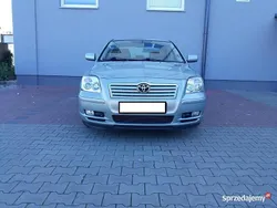 Złoty Używany 2004 Toyota Avensis Hatchback | 11 900 zł (Uczciwa cena)