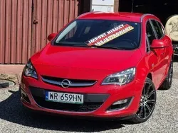 Czerwony Używany 2013 Opel Astra Kombi | 26 900 zł (Dobra cena)