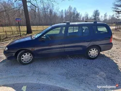Granatowy Używany 2001 Renault Mégane GrandTour Kombi | 1900 zł (Drogi)
