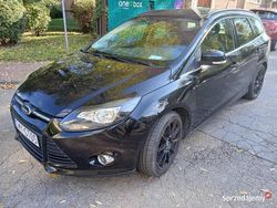 Czarny Używany 2011 Ford Focus Kombi | 19 500 zł (Dość drogi)