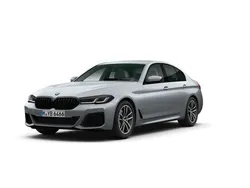 Szary bluestone metalizowany Używany 2021 BMW 520 Shadowline Sedan/Limuzyna | 174 900 zł