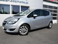 Srebrny Używany 2017 Opel Meriva Minivan | 29 900 zł (Dobra cena)