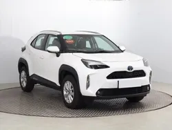 Biały Używany 2022 Toyota Yaris Cross SUV | 96 999 zł (Uczciwa cena)