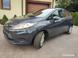 Szary Używany 2011 Ford Fiesta Hatchback | 11 900 zł (Dobra cena)