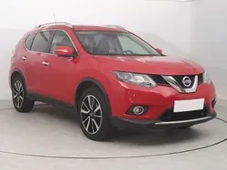 Czerwony Używany 2015 Nissan X-Trail SUV | 51 999 zł (Uczciwa cena)