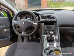 Czerwony Używany 2013 Peugeot 3008 SUV | 32 000 zł (Dość drogi)