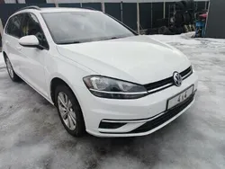Biały Używany 2018 VW Golf VII Kombi | 59 999 zł (Uczciwa cena)