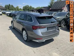Grafitowy (metalik) Używany 2022 Skoda Octavia Kombi | 49 900 zł