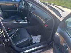 Używany 2004 Mercedes E320 | 20 000 zł