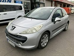 Srebrny (metalik) Używany 2007 Peugeot 207 Hatchback | 3990 zł