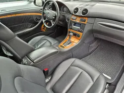 Czarny Używany 2004 Mercedes CLK320 Elegance Coupe | 23 999 zł
